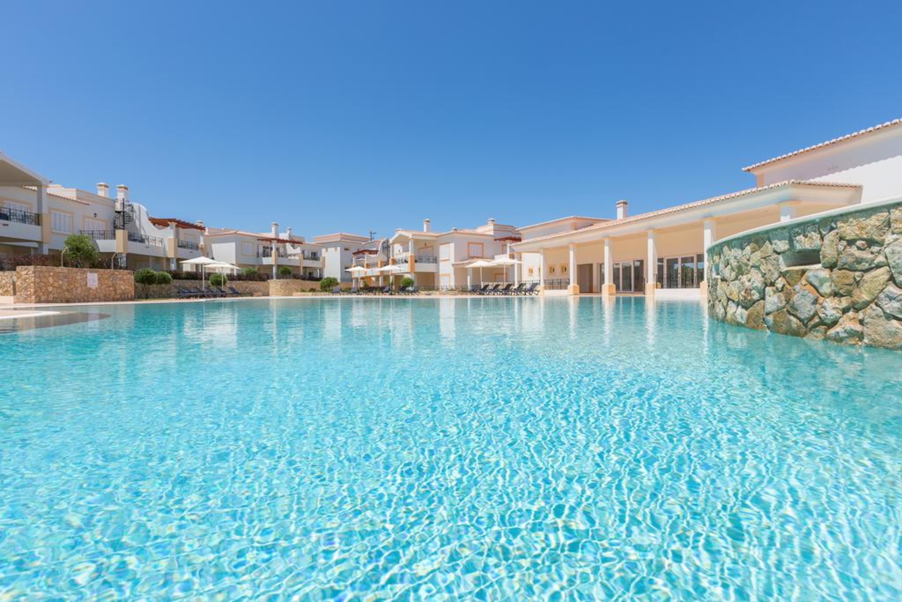 Nau Salema Beach Village المظهر الخارجي الصورة