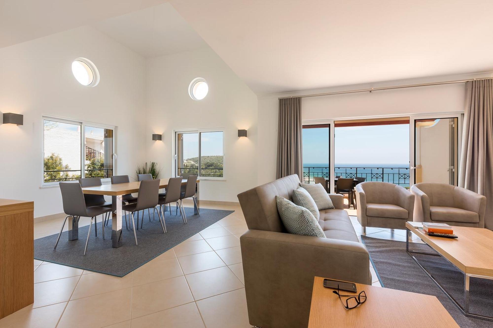Nau Salema Beach Village الغرفة الصورة